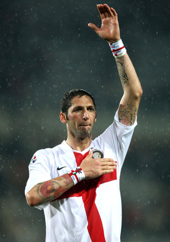 伊萨克数据：上场68分钟1次射门，未能进球，传球11次