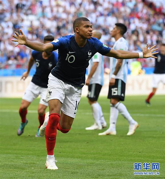 穆勒：输掉这样的决赛能激发球队能量，我们一定会卷土重来