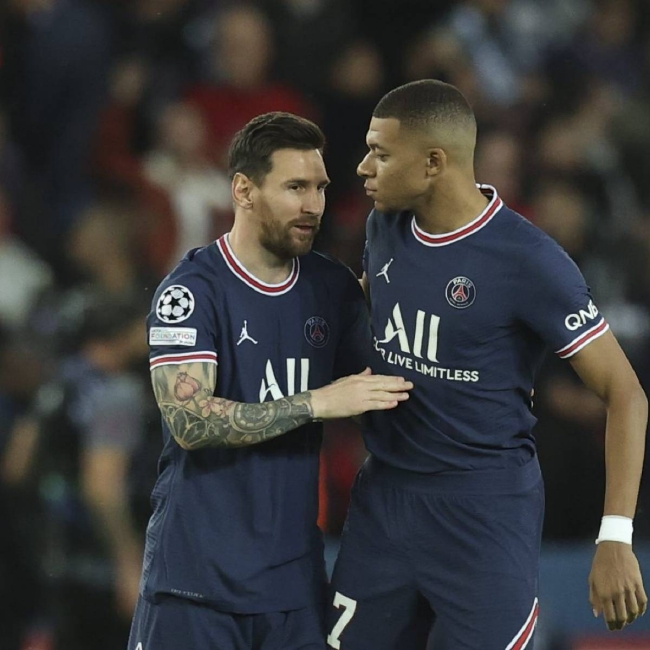 德转列勒沃库森历史最贵阵：维尔茨、哈弗茨领衔，弗林蓬入选