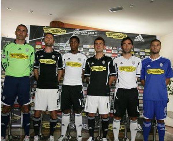 苏亚雷斯：我渴望上场比赛，最近的成绩让队员们士气高昂