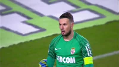 英媒：曼联对多特边锋阿德耶米感兴趣，但球员倾向于加盟阿森纳